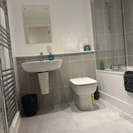 Spacious Luxury One Bedroom