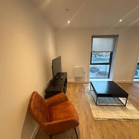 Spacious Luxury One Bedroom شقة