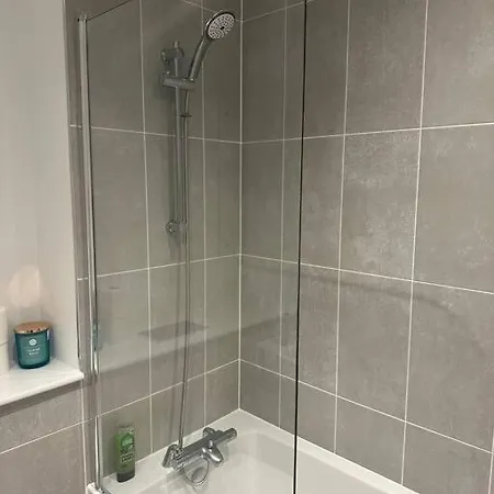 Spacious Luxury One Bedroom